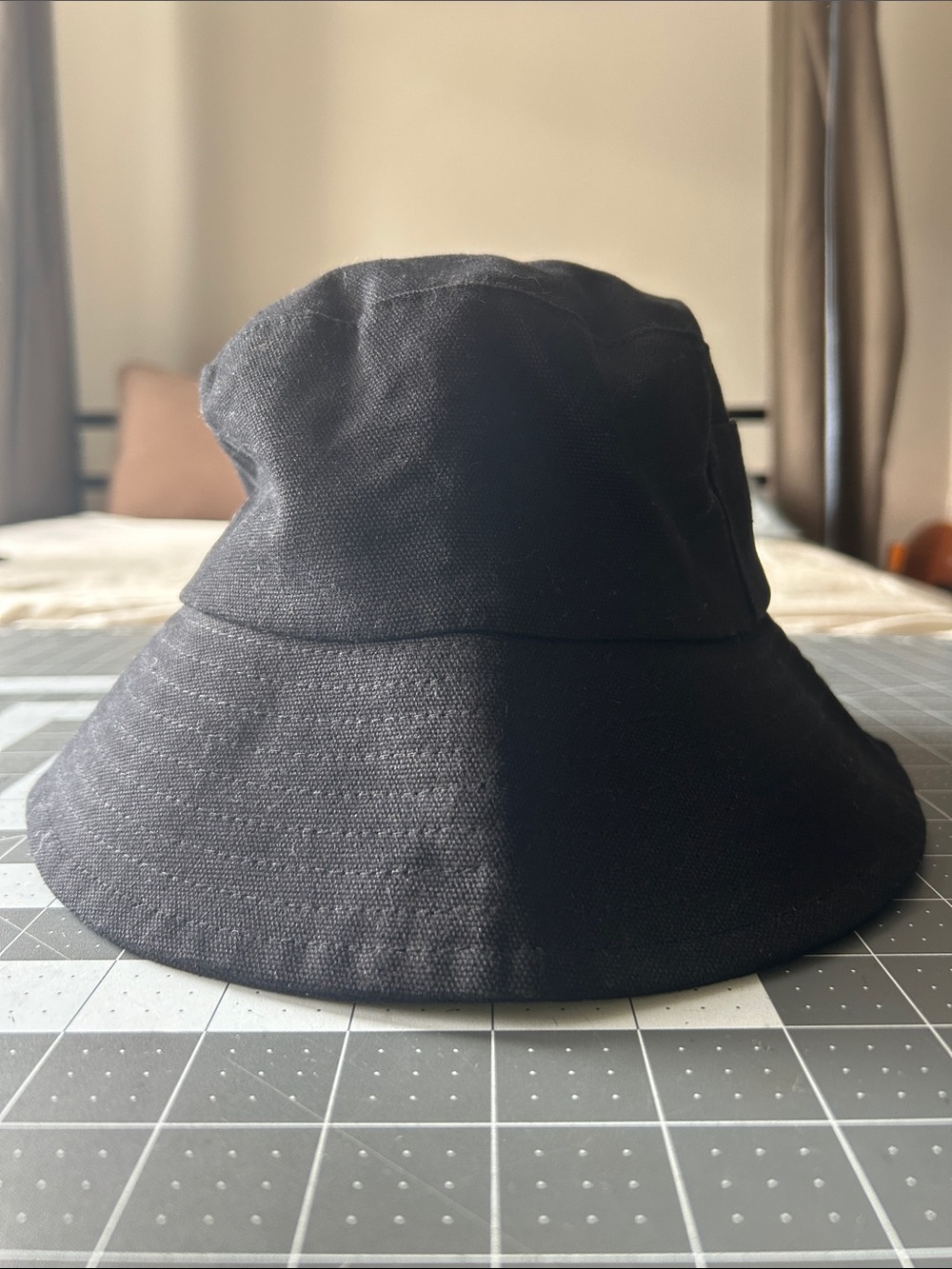 Quince Black Women's Bucket Hat -like new XS/S